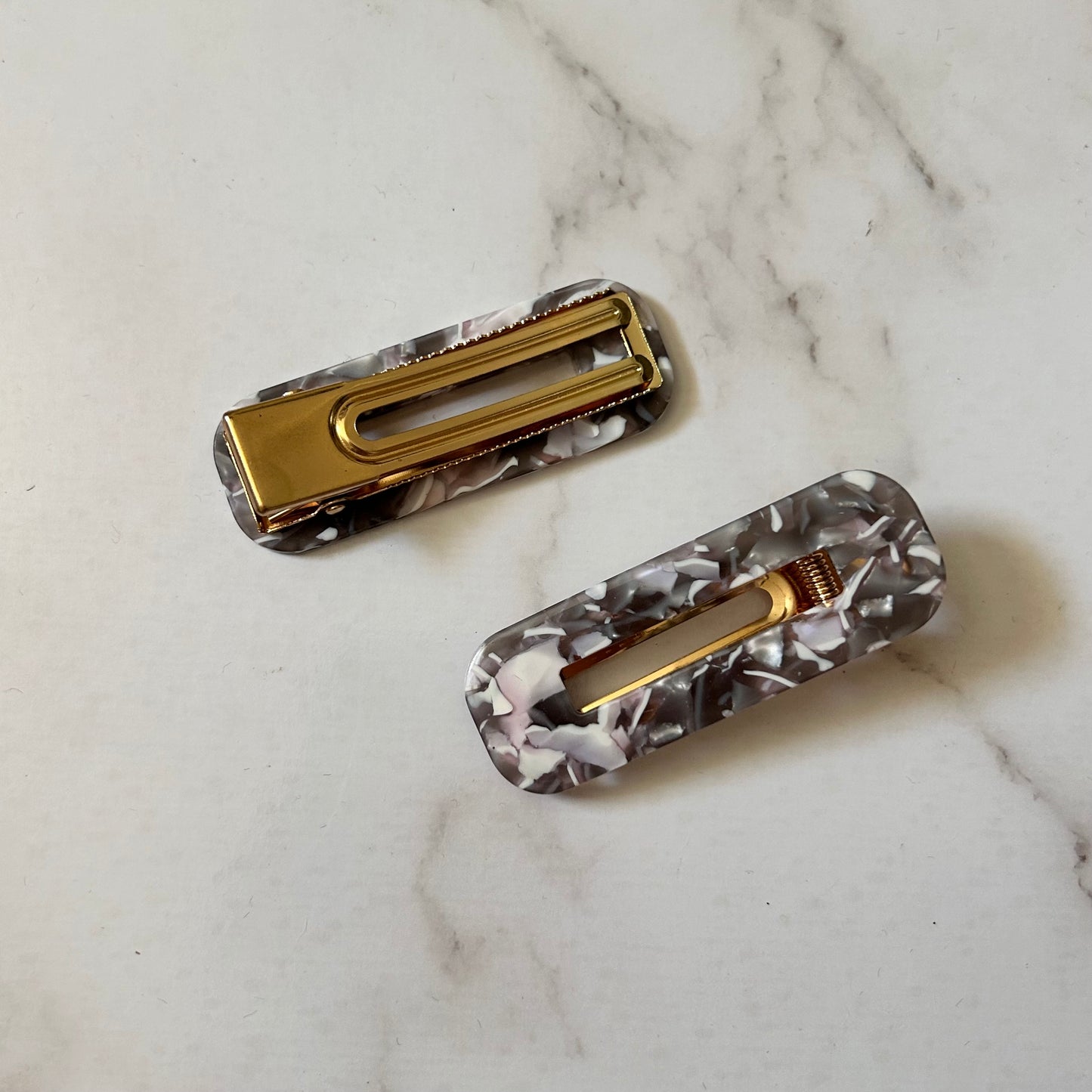 Grey and Pink Round Hairclip