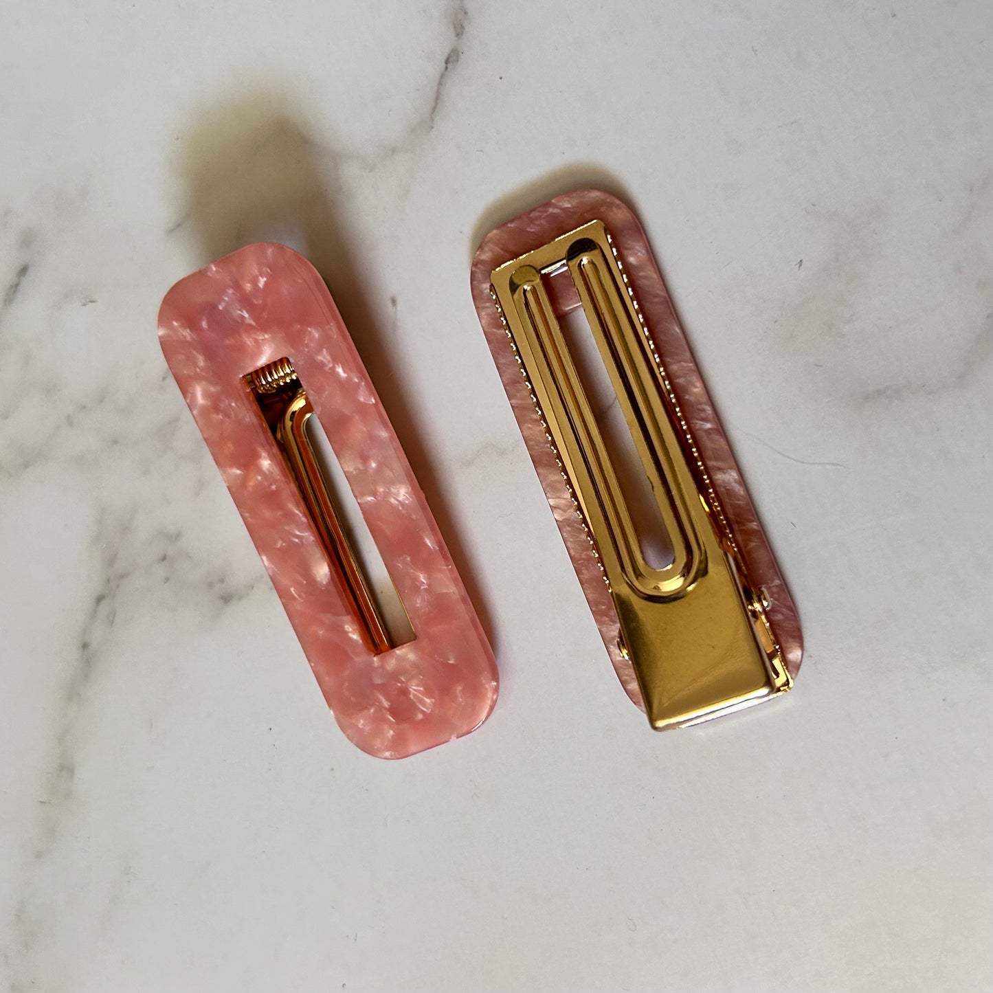 Dark Pink Round Hairclip