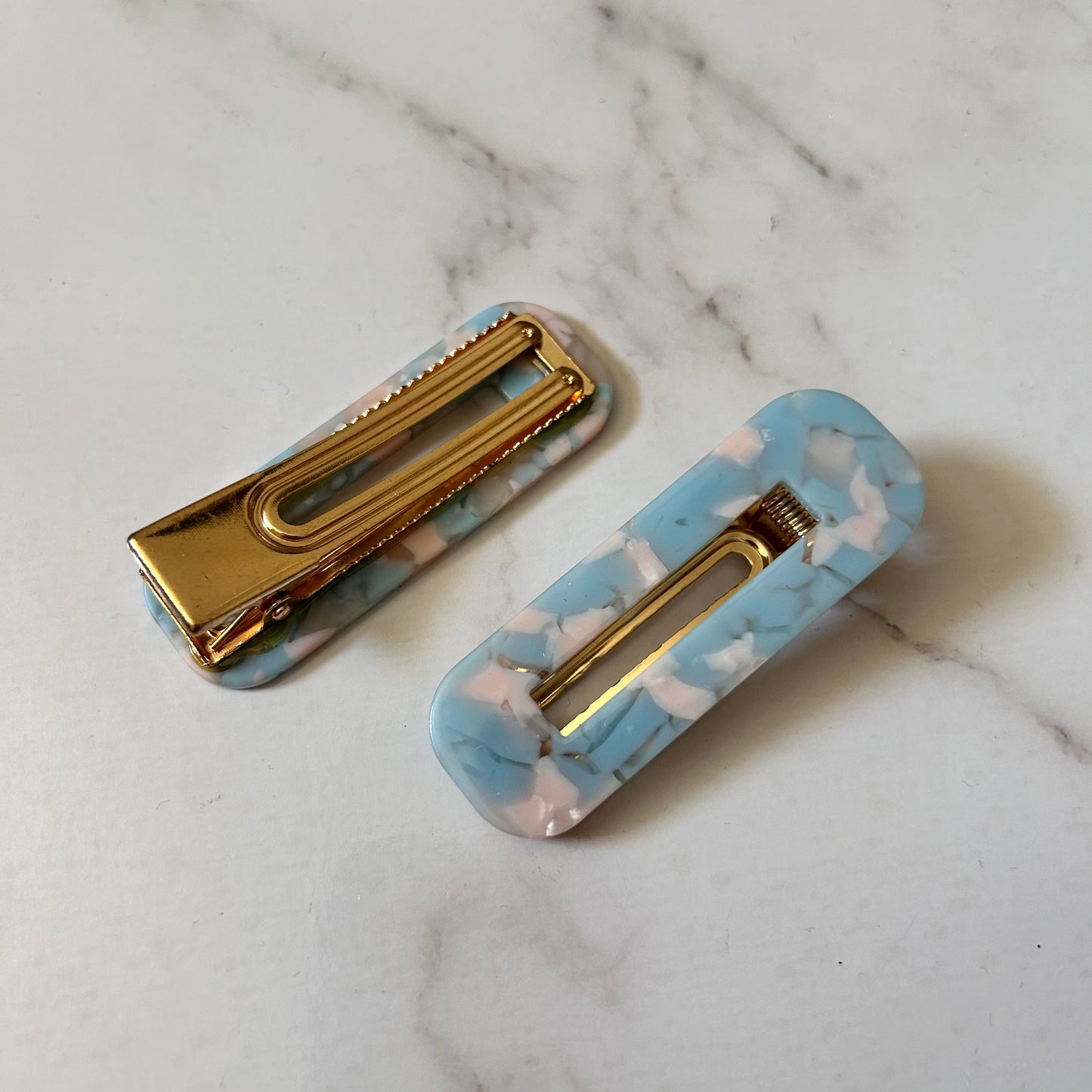 Bubblegum Round Hairclip