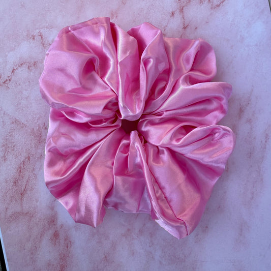 Pink Maxi Scrunchie