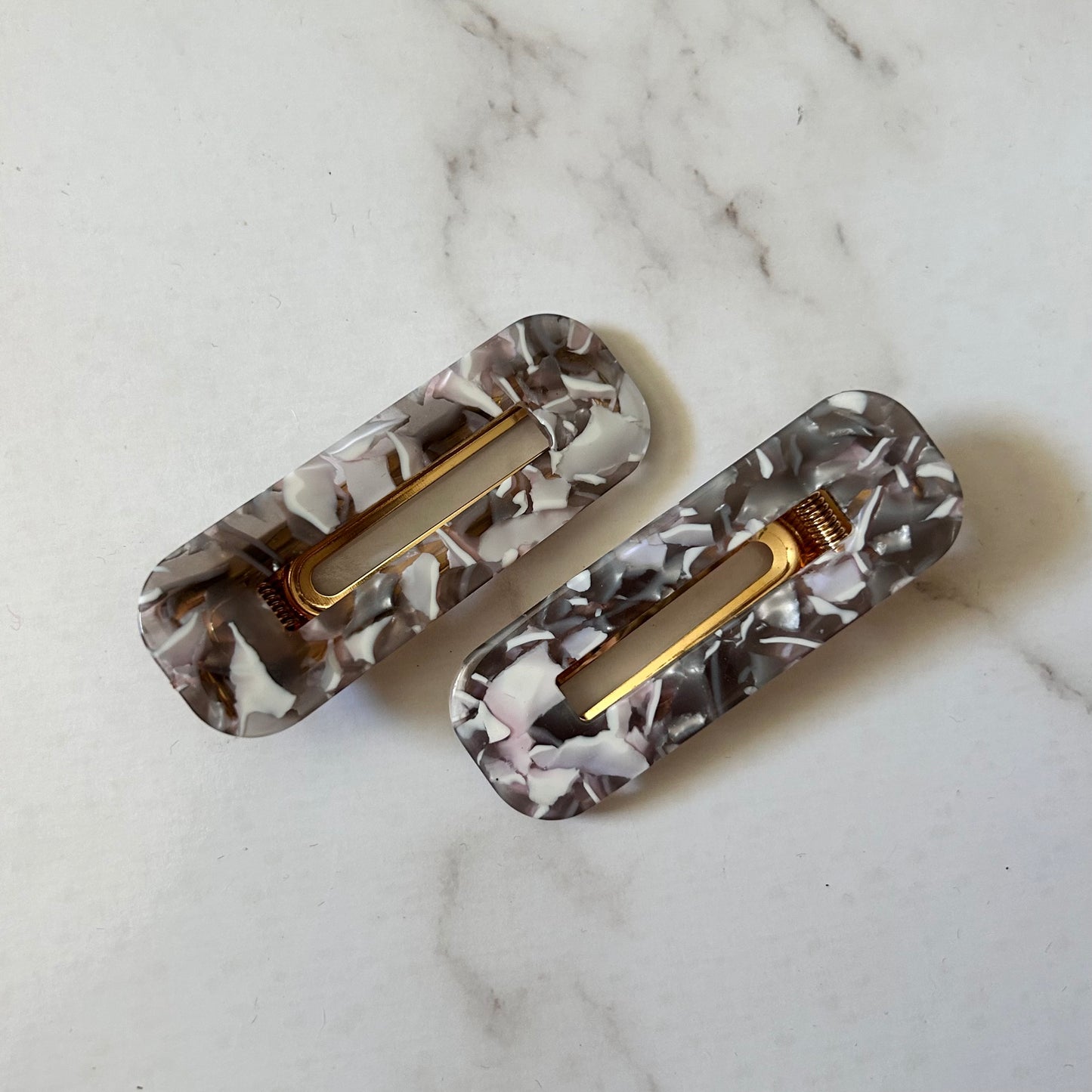 Grey and Pink Round Hairclip