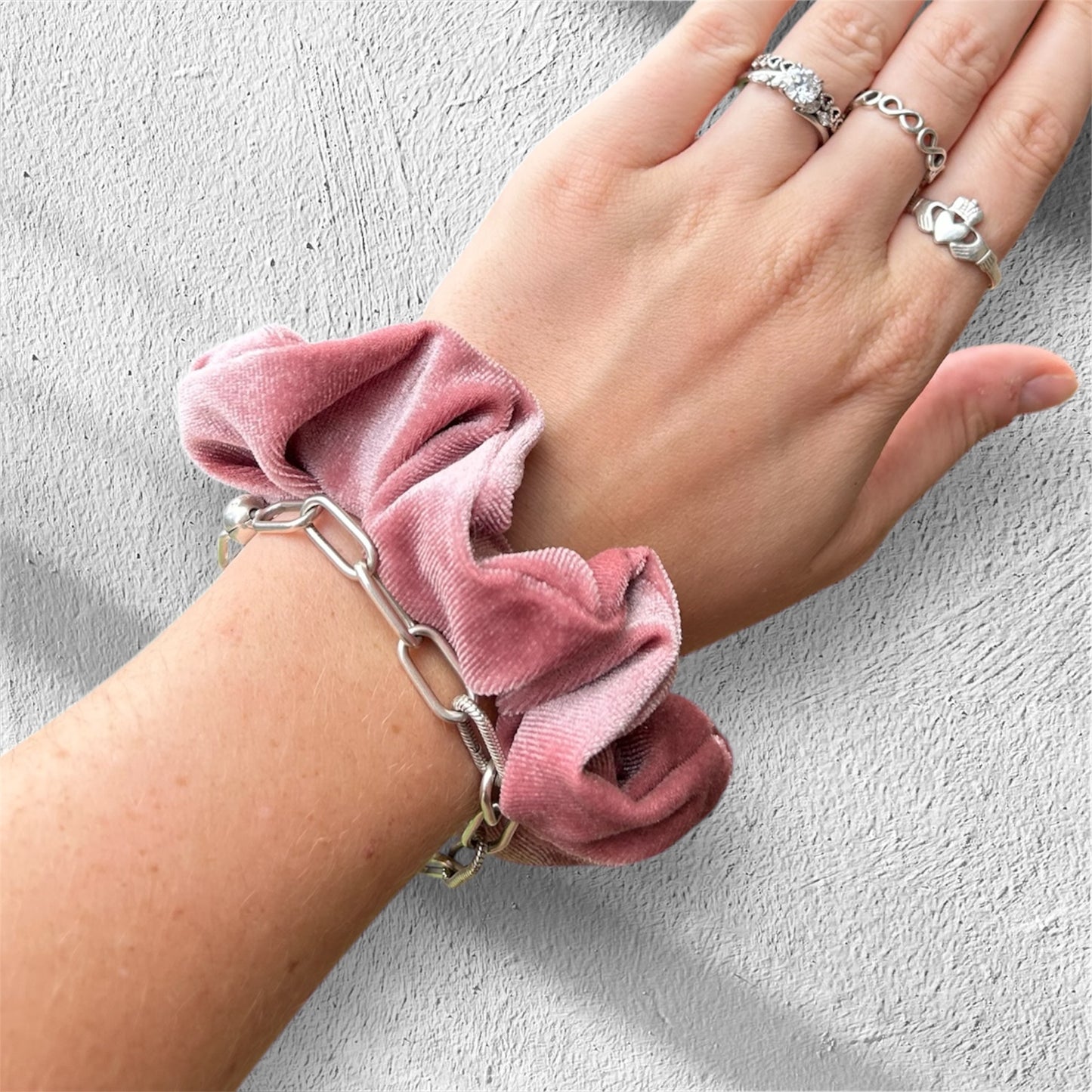 Crushed Pink Velvet Clare Pocket Scrunchie