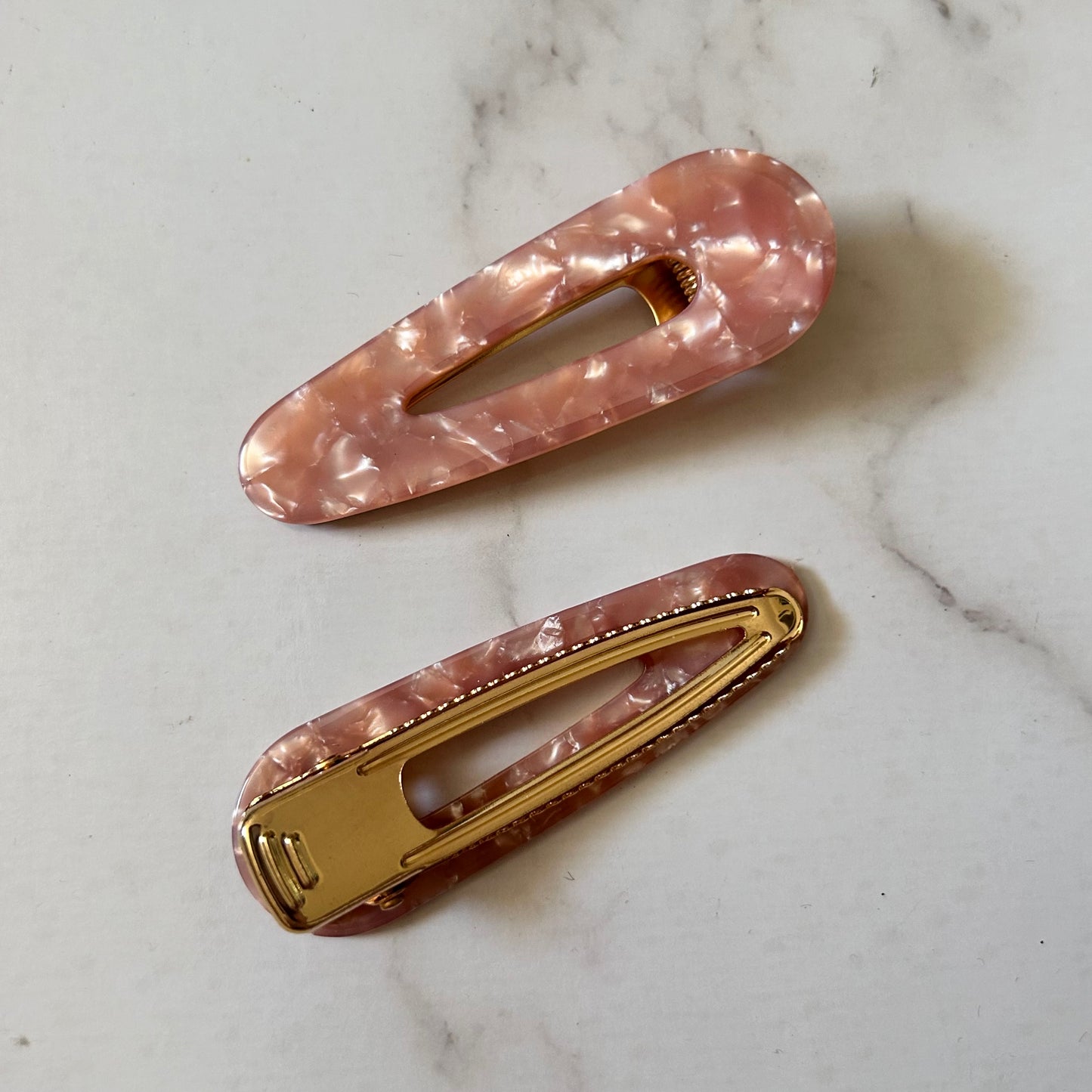 Dark Pink Point hair clip